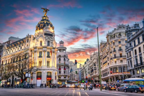 Centrico Y Tranquilo Lejlighed Madrid Eksteriør billede